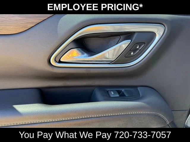 Used 2021 Gray Chevrolet Z71 image 16