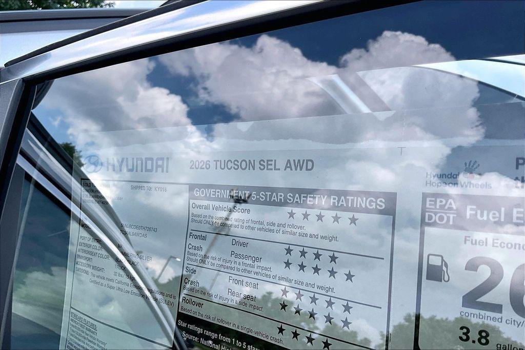 New 2026 Shimmering Silver Hyundai SEL image 14