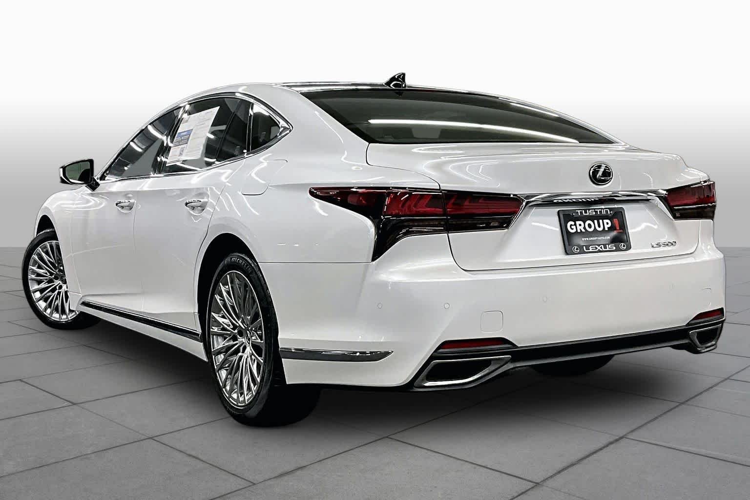 Used 2024 Eminent White Pearl Lexus  image 12