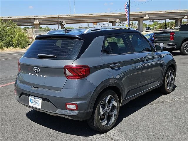 Used 2024 Gray Hyundai Limited (IVT) Front-Wheel Drive image 3