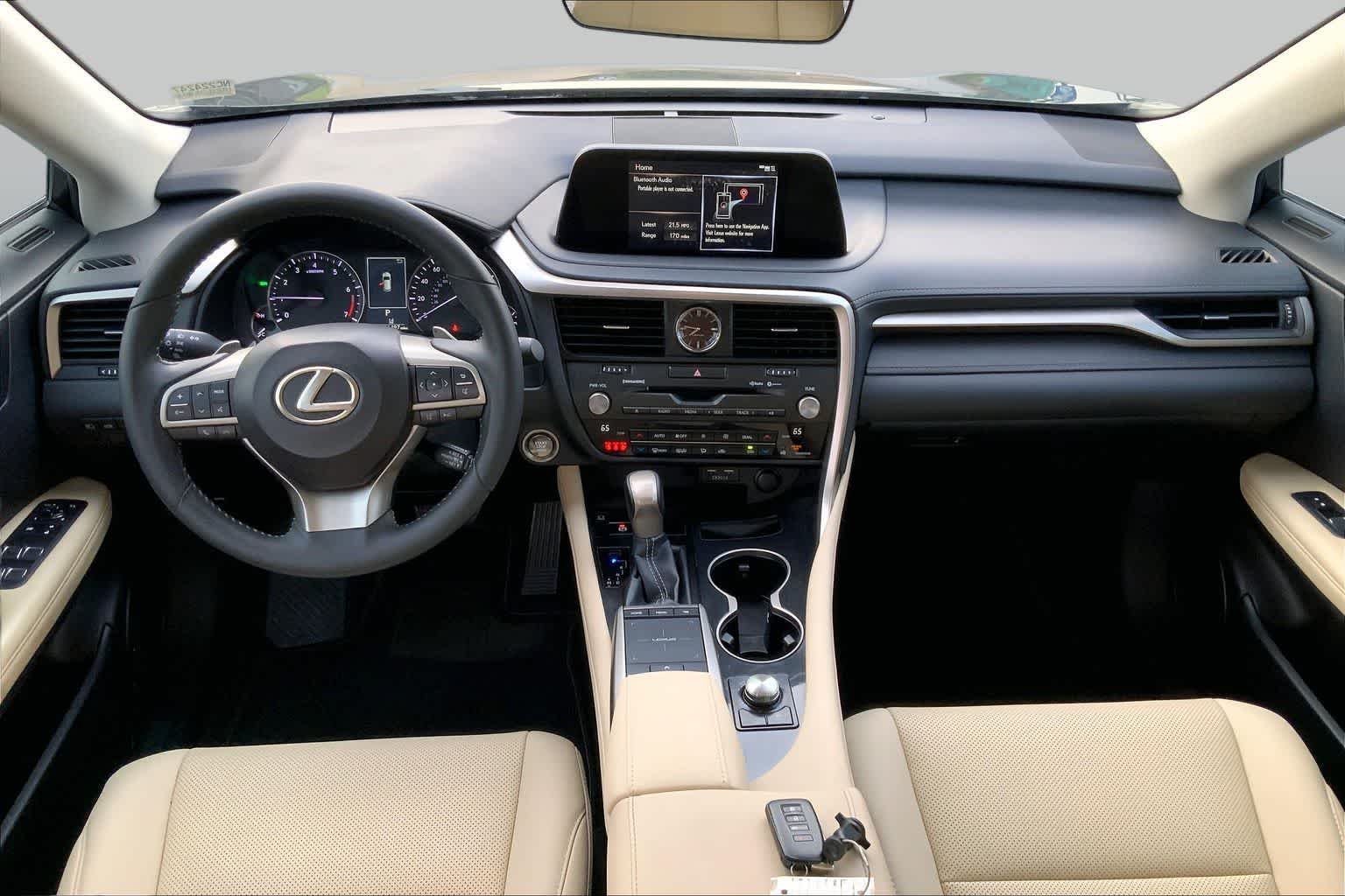 Used 2022 Nori Green Pearl Lexus  image 20