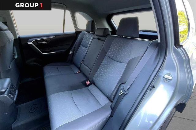 Certified Used 2025 SILVER SKY METALLIC Toyota  image 21