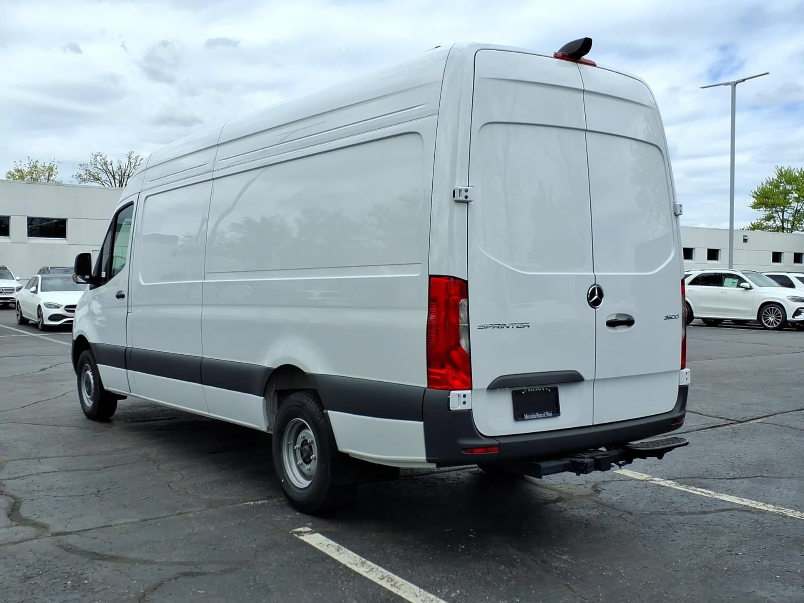 New 2026 Arctic White Mercedes-Benz Cargo 170 WB image 35