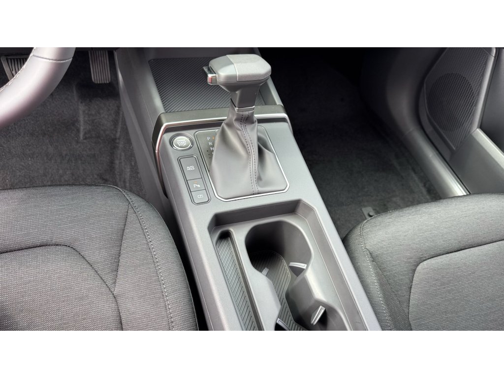 New 2027 Aurora Black Pearl Kia LX image 22