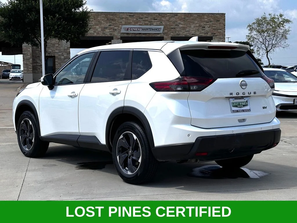 Used 2024 White Nissan SV image 6