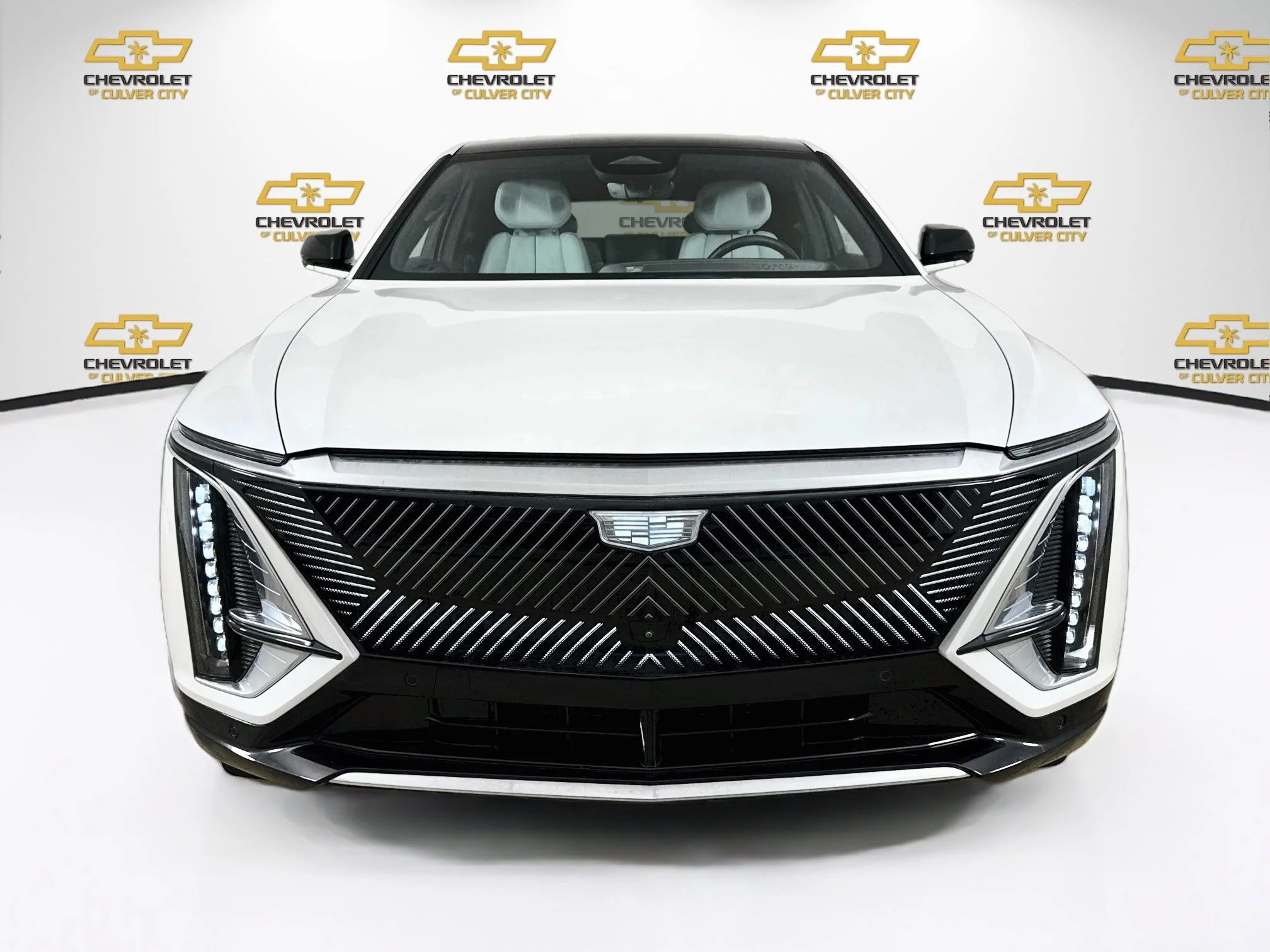 Used 2024 Crystal White Tricoat Cadillac Luxury 3 image 2