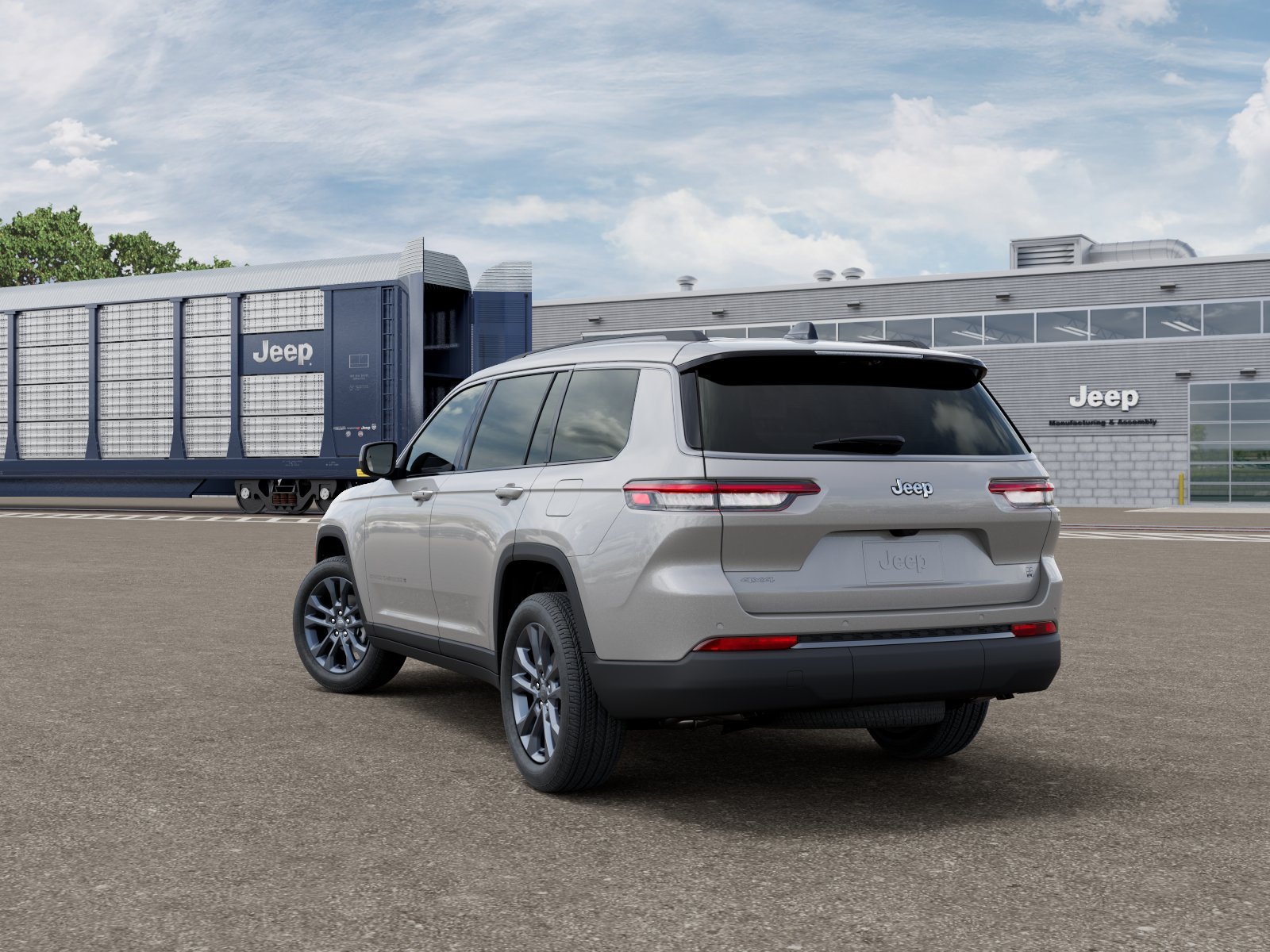 New 2026 Silver Zynith Exterior Paint Jeep 85th Anniversary Edition image 3