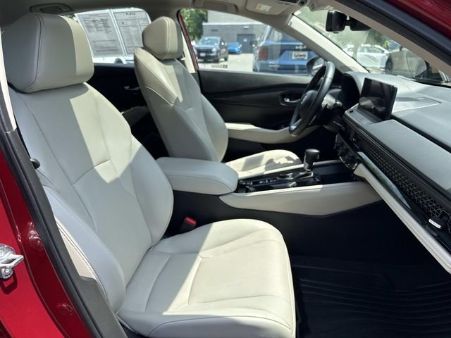 Used 2024 Red Honda Touring image 16