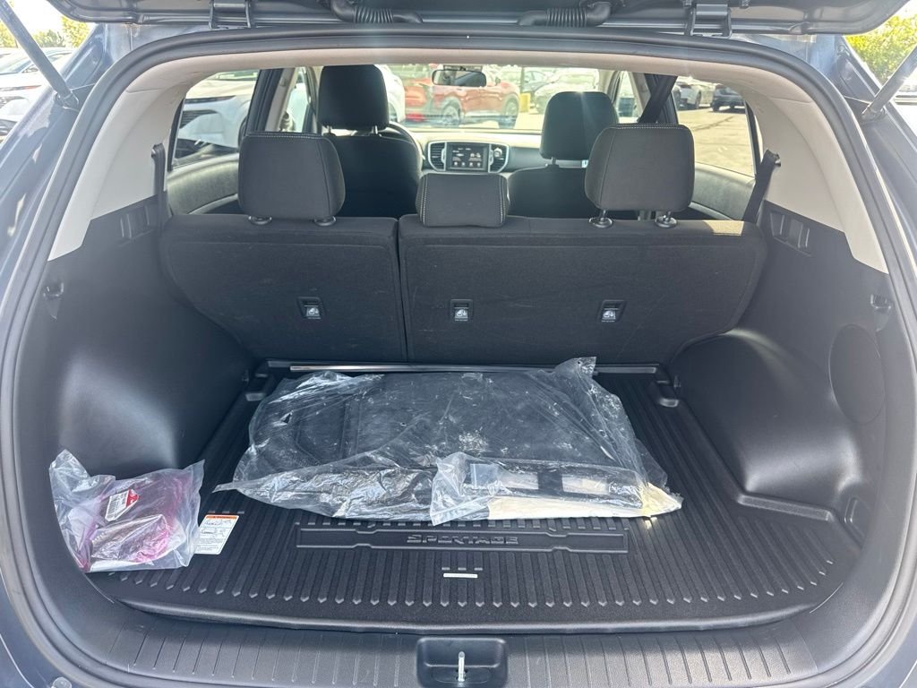 Used 2018 Blue Kia LX image 16