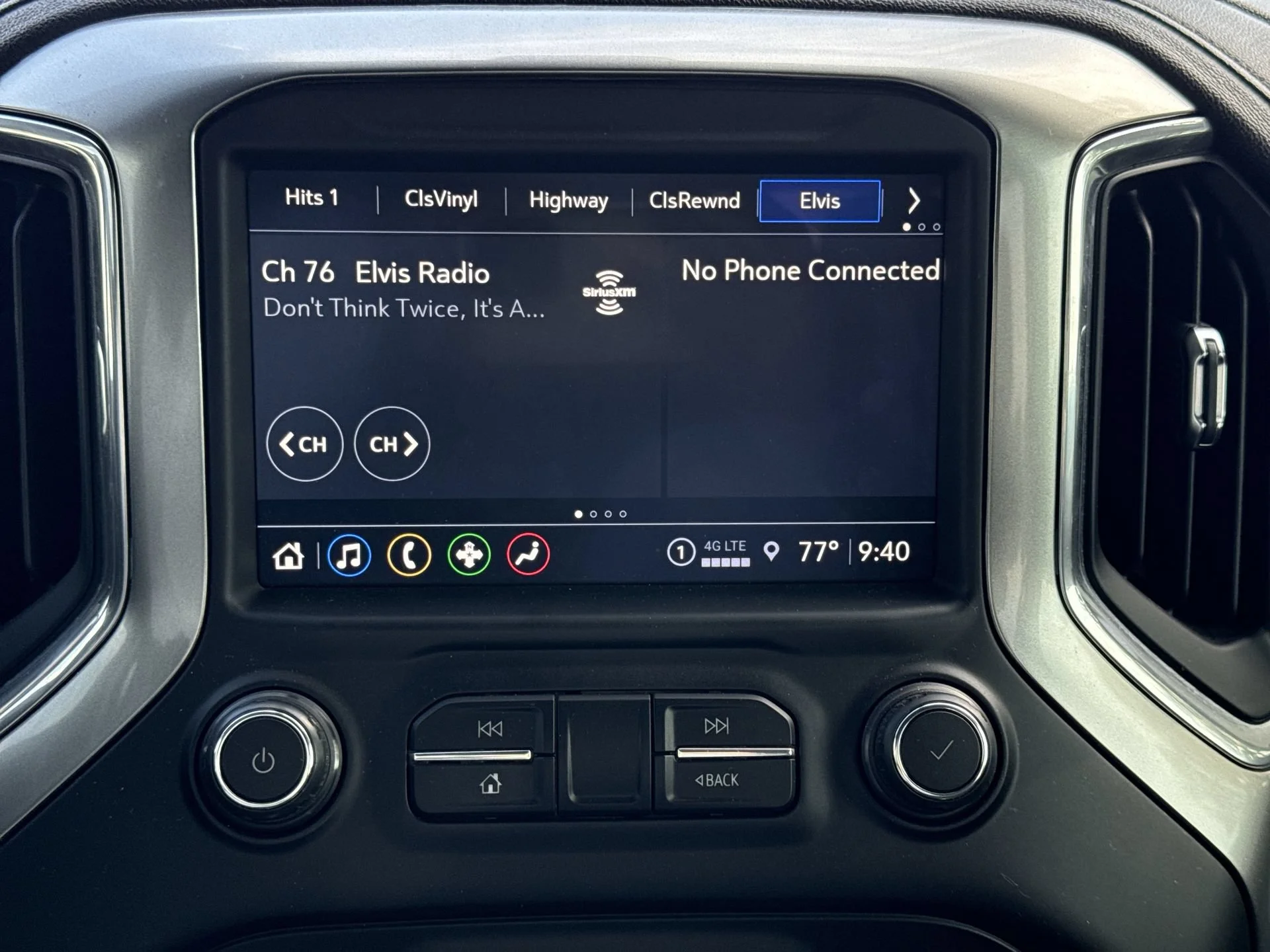 2021 Chevrolet Silverado 1500 LT Trail Boss - Photo 16