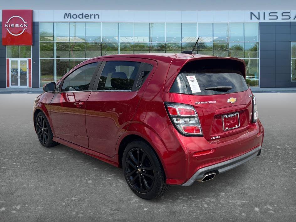 Used 2017 Cajun Red Tintcoat Chevrolet Premier image 7