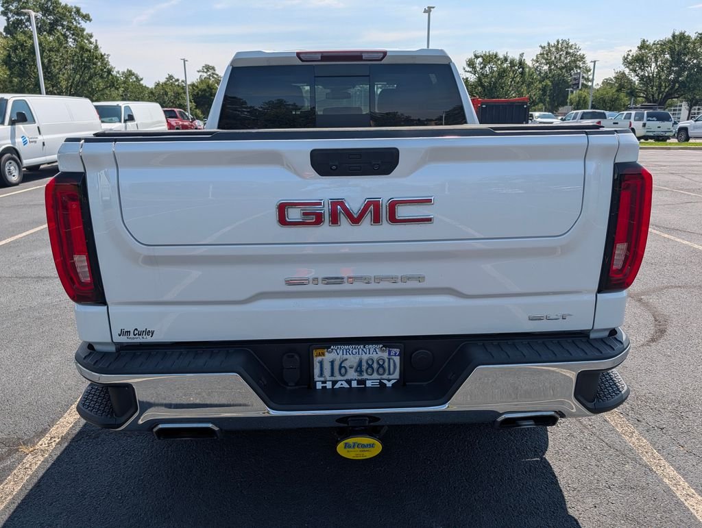 Used 2023 White GMC SLT image 22