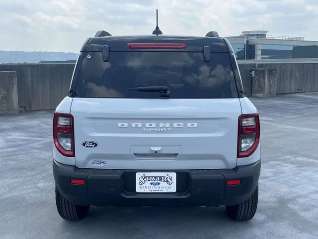 New 2026 Space White Metallic Ford Outer Banks® image 3