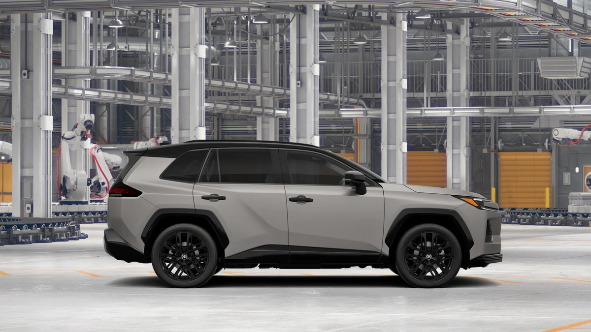New 2026 Meteor Shower with Midnight Black Metallic roof Toyota XSE image 12