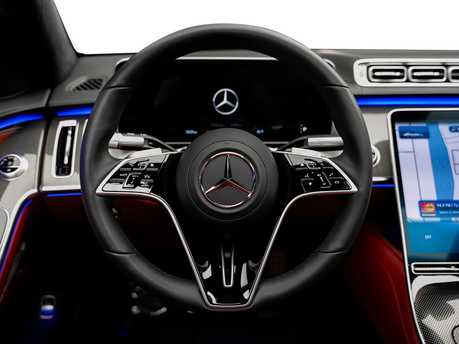 Used 2026 White Mercedes-Benz S 580 image 31