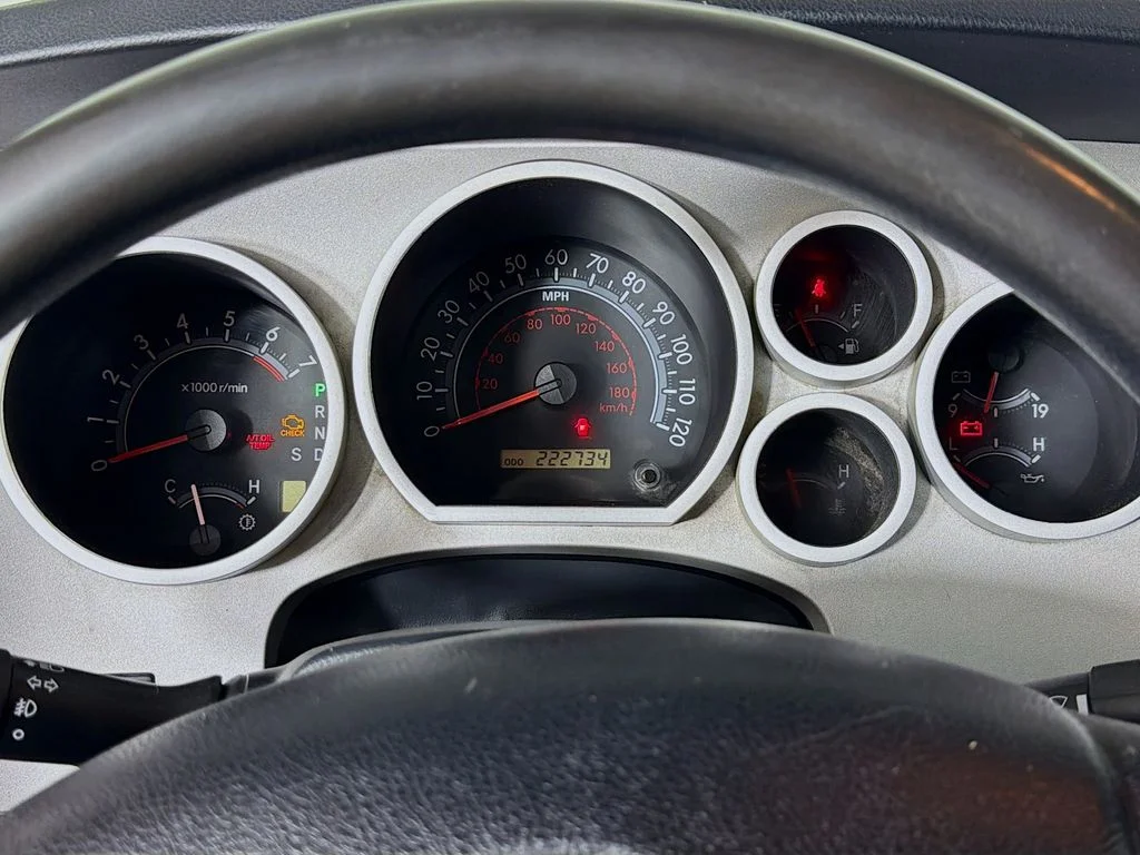 Used 2009 Red Toyota SR5 image 14