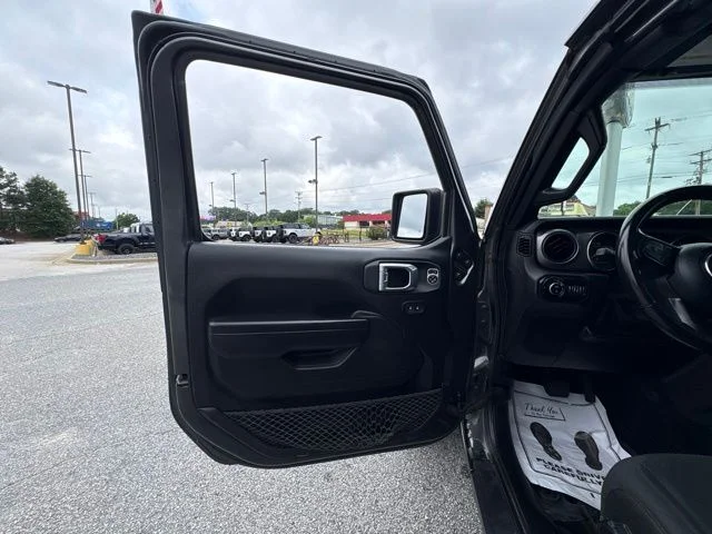 Used 2021 Gray Jeep Sport image 10
