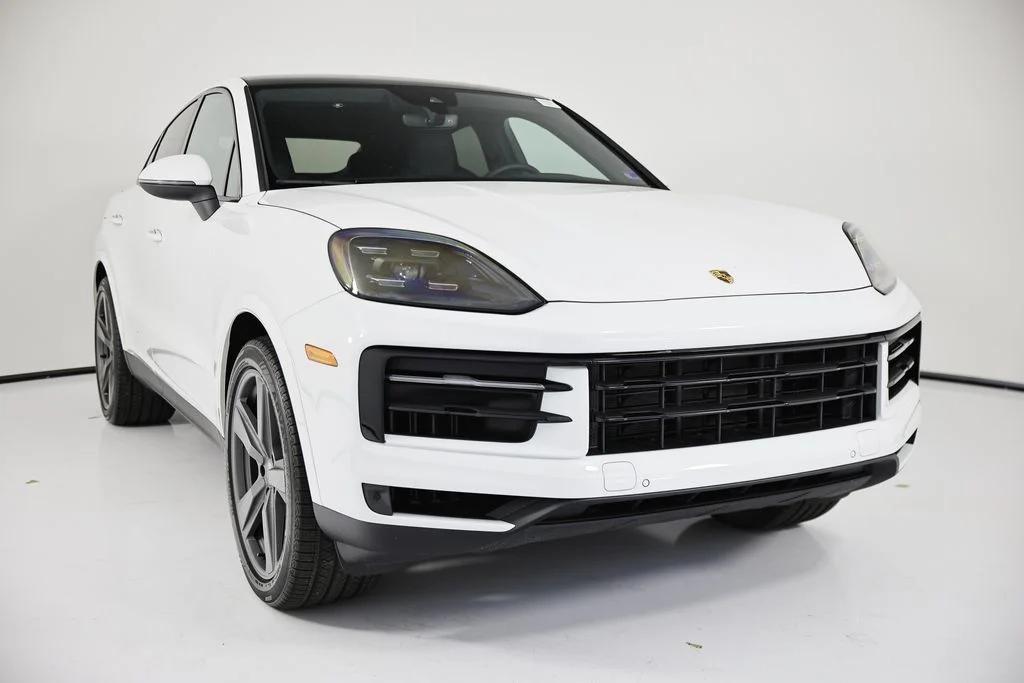 Used 2024 White Porsche  image 8