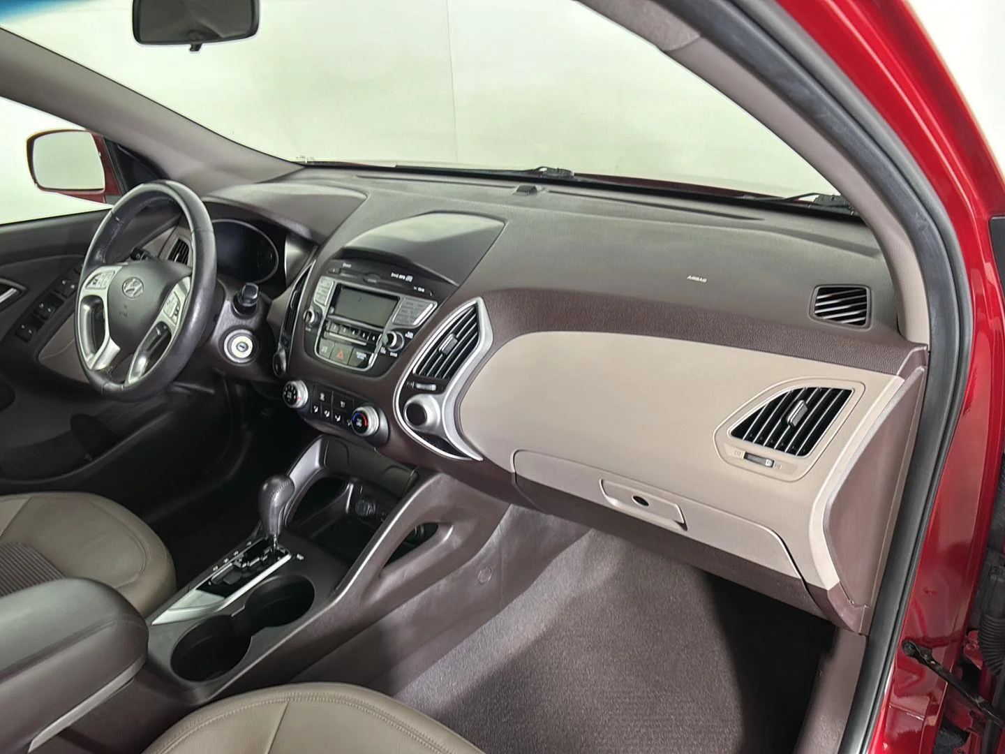 Used 2012 Garnet Red Hyundai GLS PZEV image 17