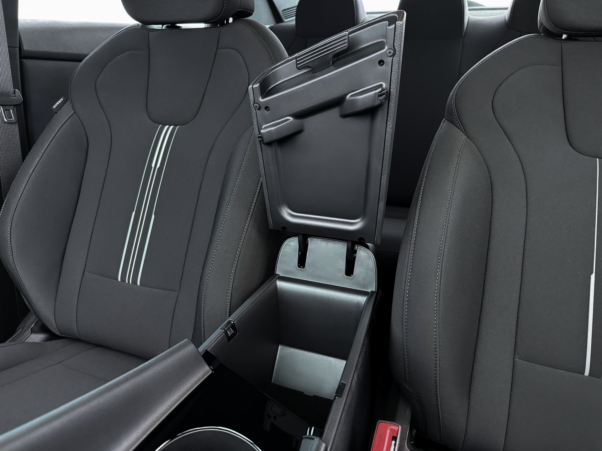 2025 Hyundai Elantra Blue - Photo 39