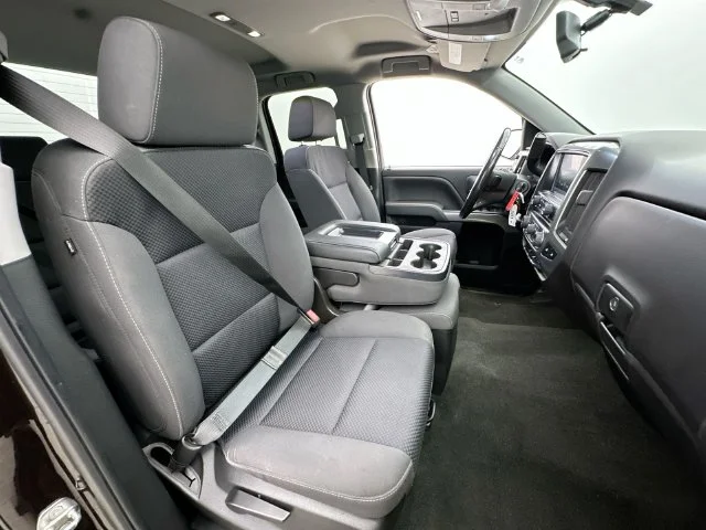 Used 2018 Brown Chevrolet LT image 15