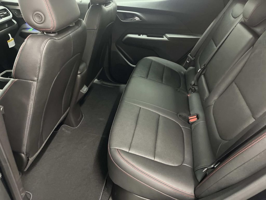 2027 Chevrolet Bolt RS - Photo 12