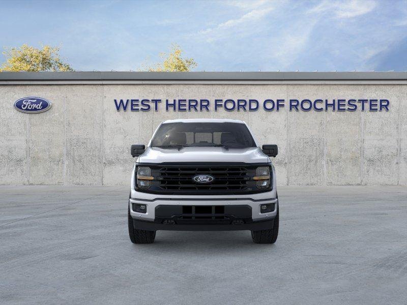 Used 2026 Iconic Silver Ford XLT image 7