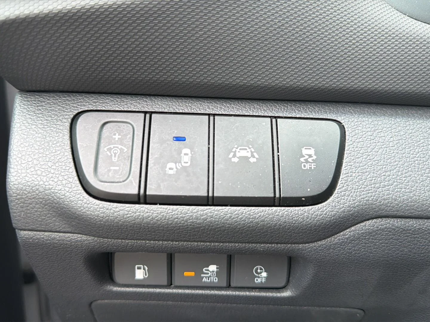 Used 2019 Wh Hyundai  image 6