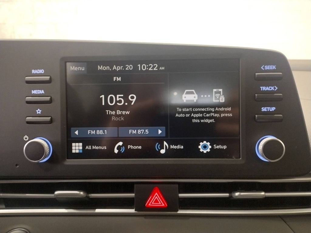 Used 2026 Gray Hyundai SEL Sport image 25