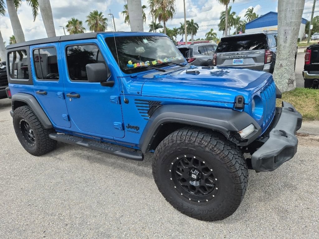 2022 Jeep Wrangler Sport's photo