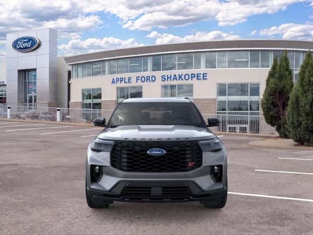 2026 Ford Explorer ST - Photo 8