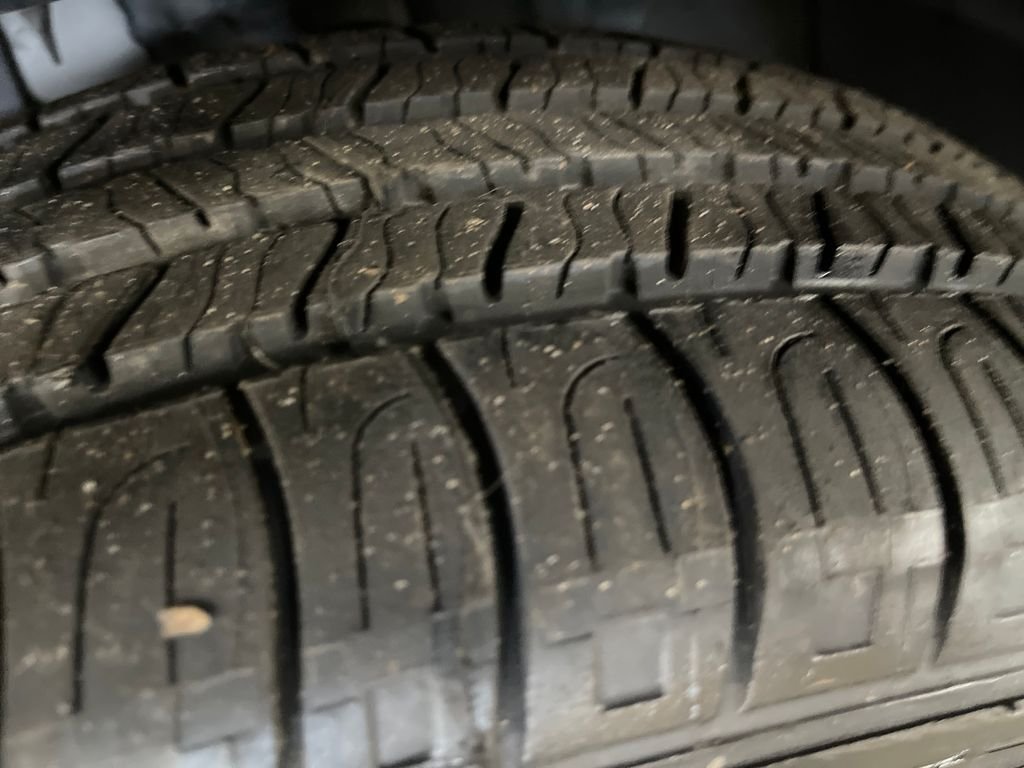 Used 2024 Black Jeep Latitude image 12