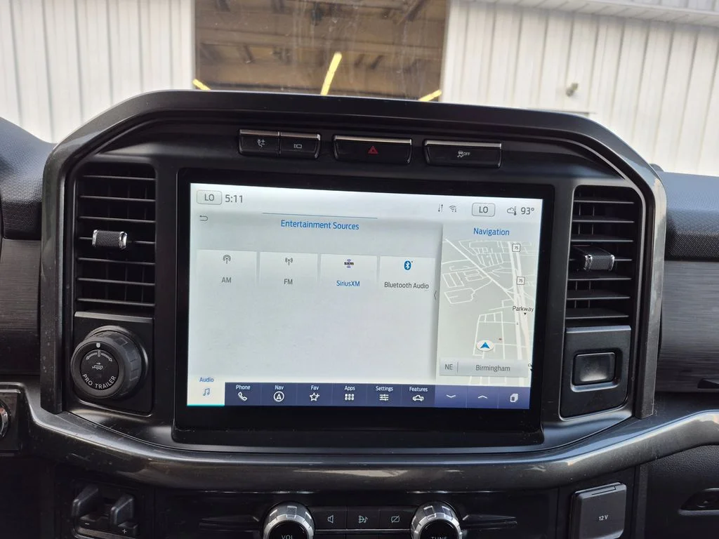Certified Used 2023 Oxford White Ford XLT image 42
