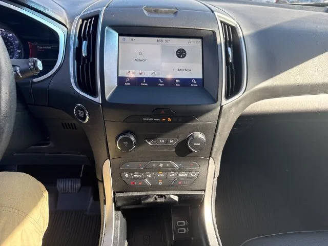 Used 2019 Gray Ford SEL image 22