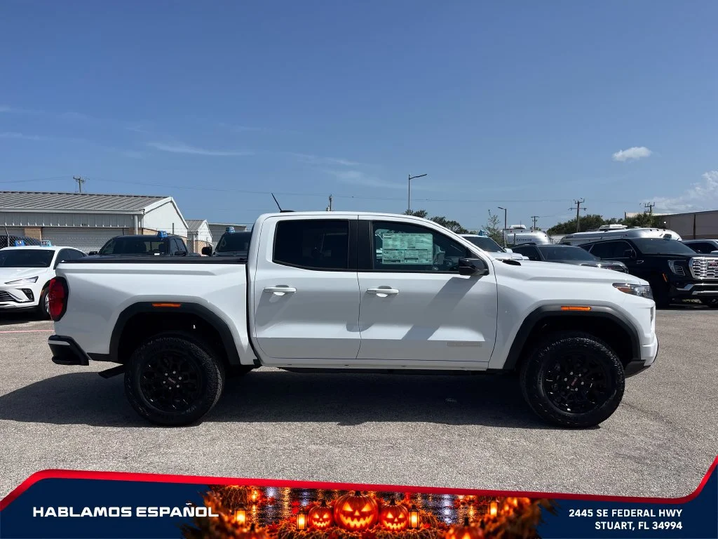 New 2026 Summit White GMC Elevation image 8