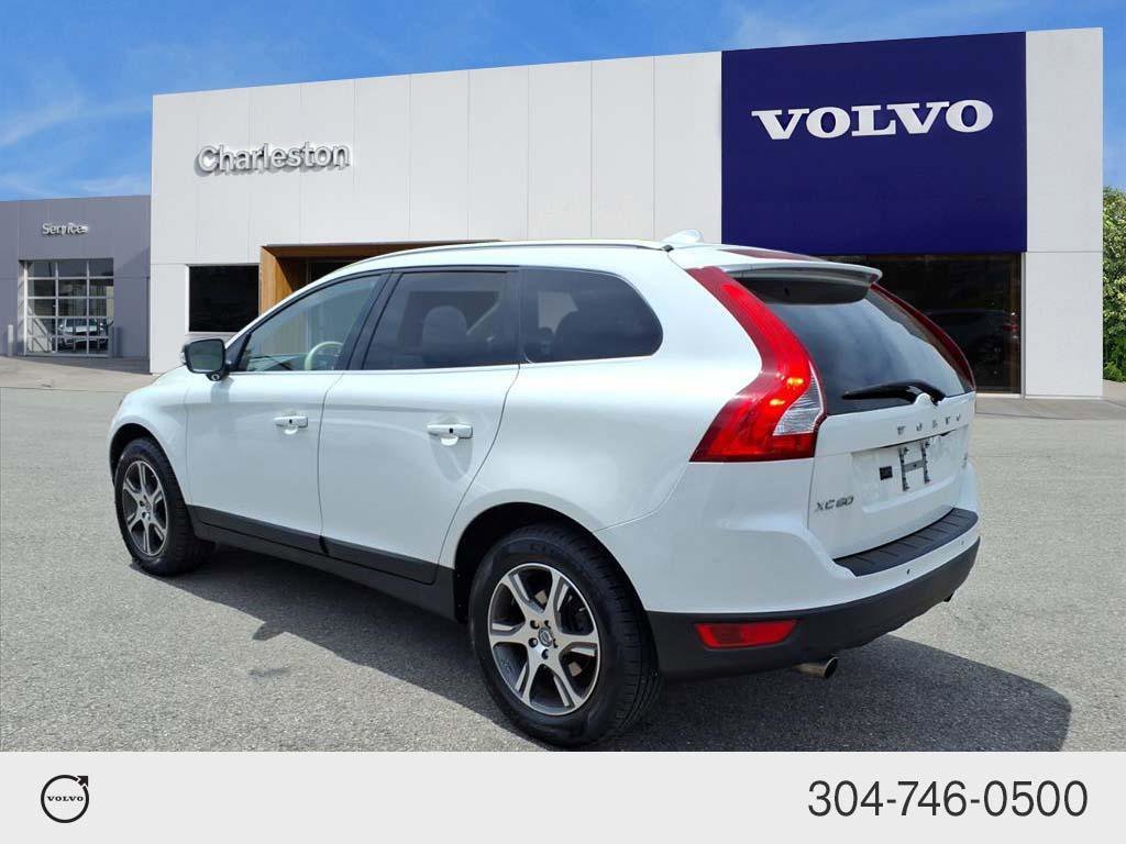 Used 2012 Ice White Volvo T6 Platinum image 5