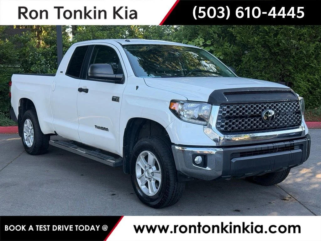 Used 2018 Super White Toyota SR5 image 1