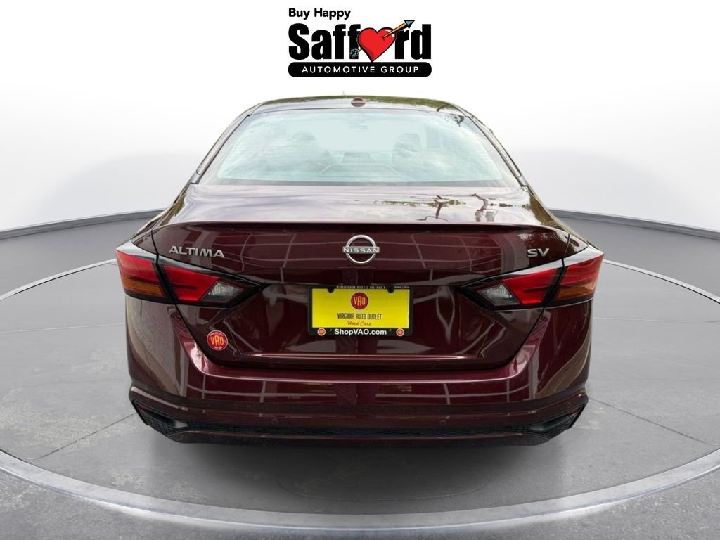 Used 2024  Nissan 2.5 SV image 6