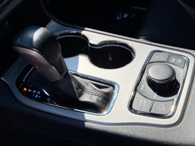 Used 2021 Black Jeep High Altitude image 31