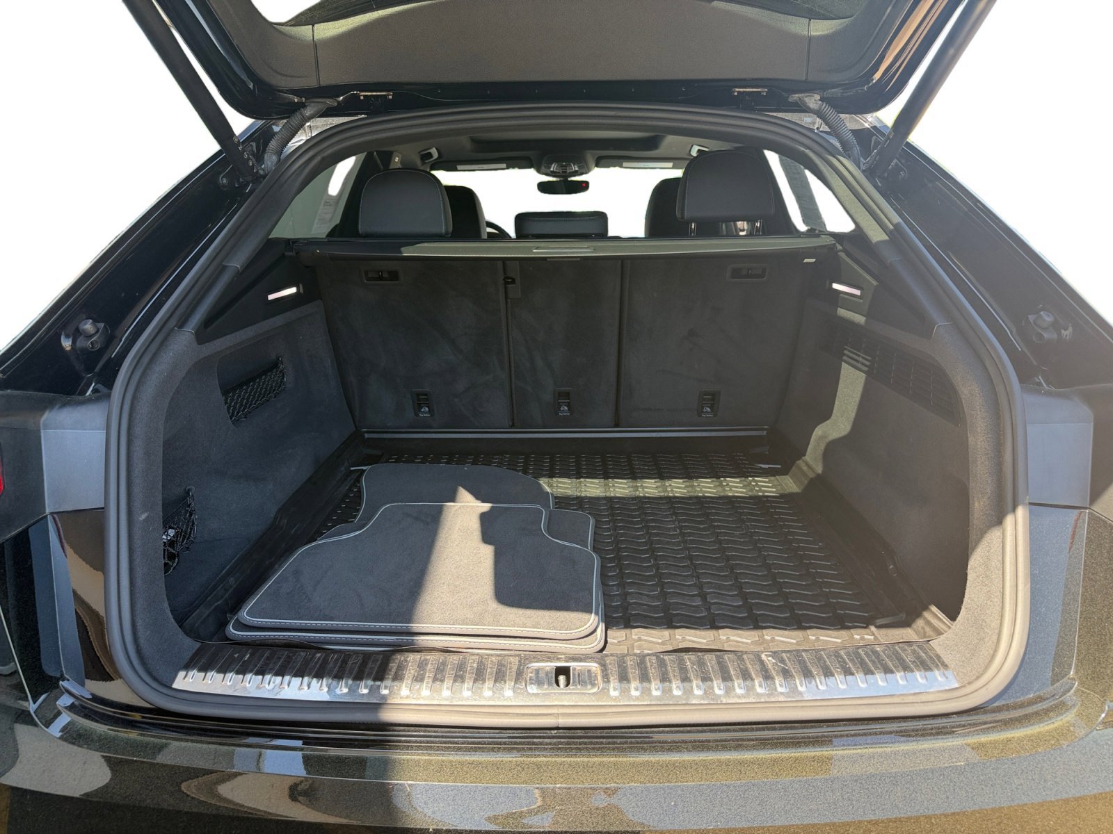 Used 2021 Black Audi Premium image 39