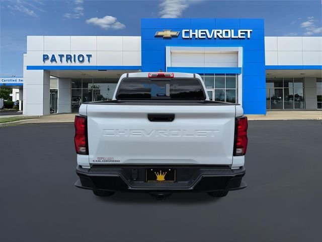 Used 2023 Summit White Chevrolet Z71 image 43
