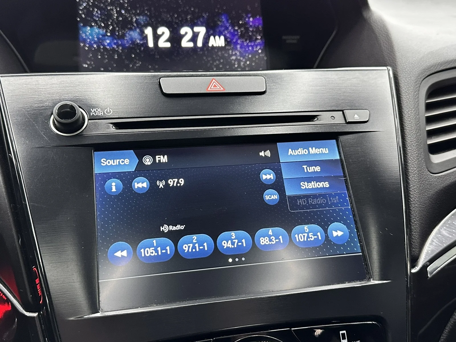 Used 2021 Apex Blue Pearl Acura w/Premium/A-SPEC Package image 25