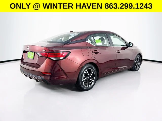 Used 2024  Nissan SV image 7