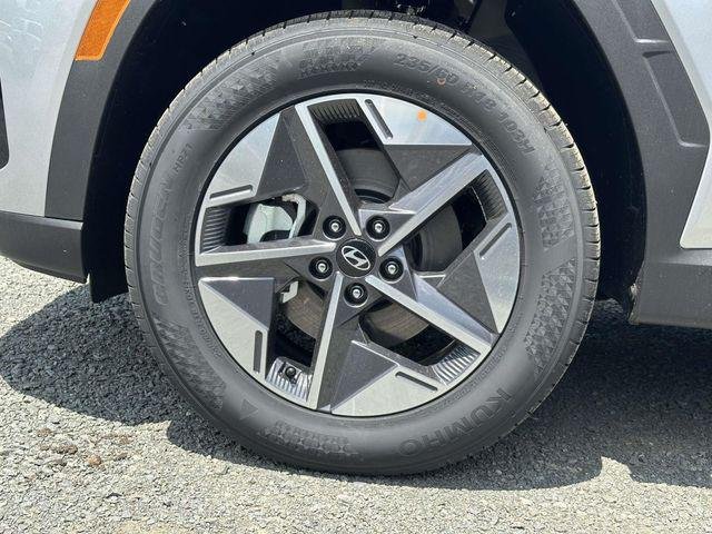 New 2026 Silver Hyundai SEL AWD image 12
