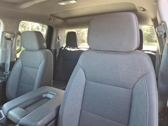 Certified Used 2025 Onyx Black GMC Elevation image 14