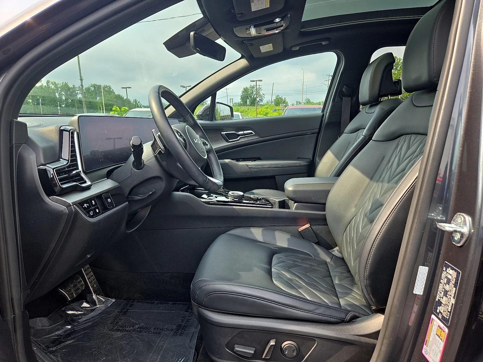 Used 2023 Gravity Gray - KDG Kia X-Line Prestige image 13