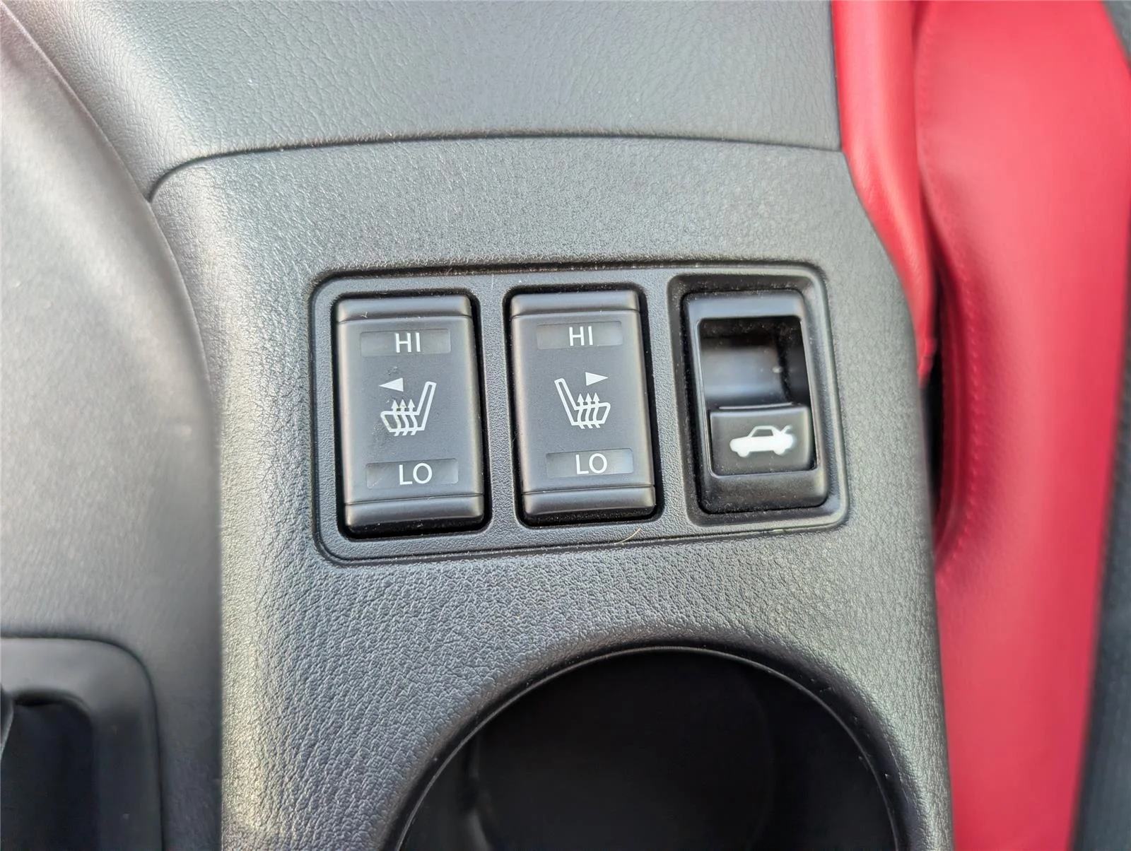 Used 2024 Black Diamond Pearl Nissan Performance image 20