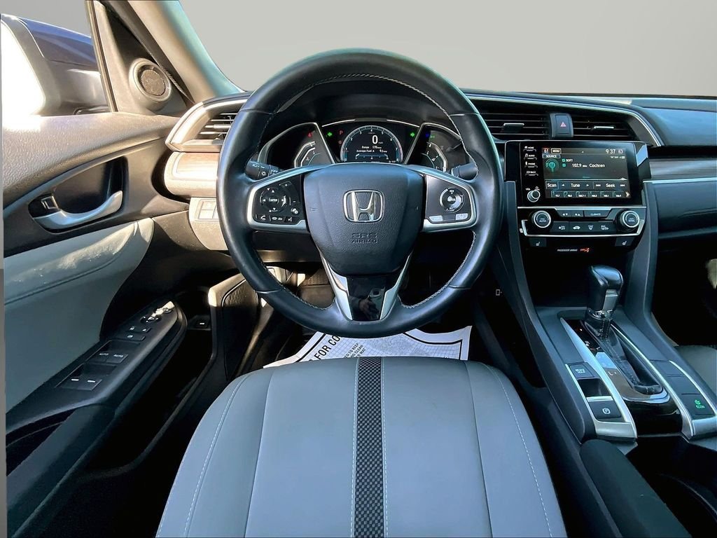 Used 2021  Honda EX image 9