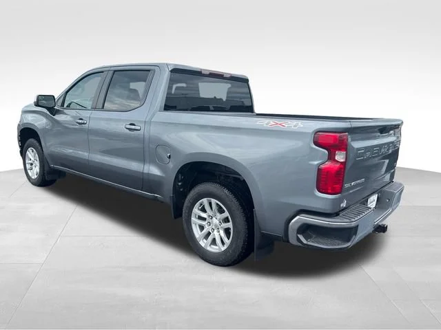 Used 2020 Satin Steel Metallic Chevrolet LT image 3