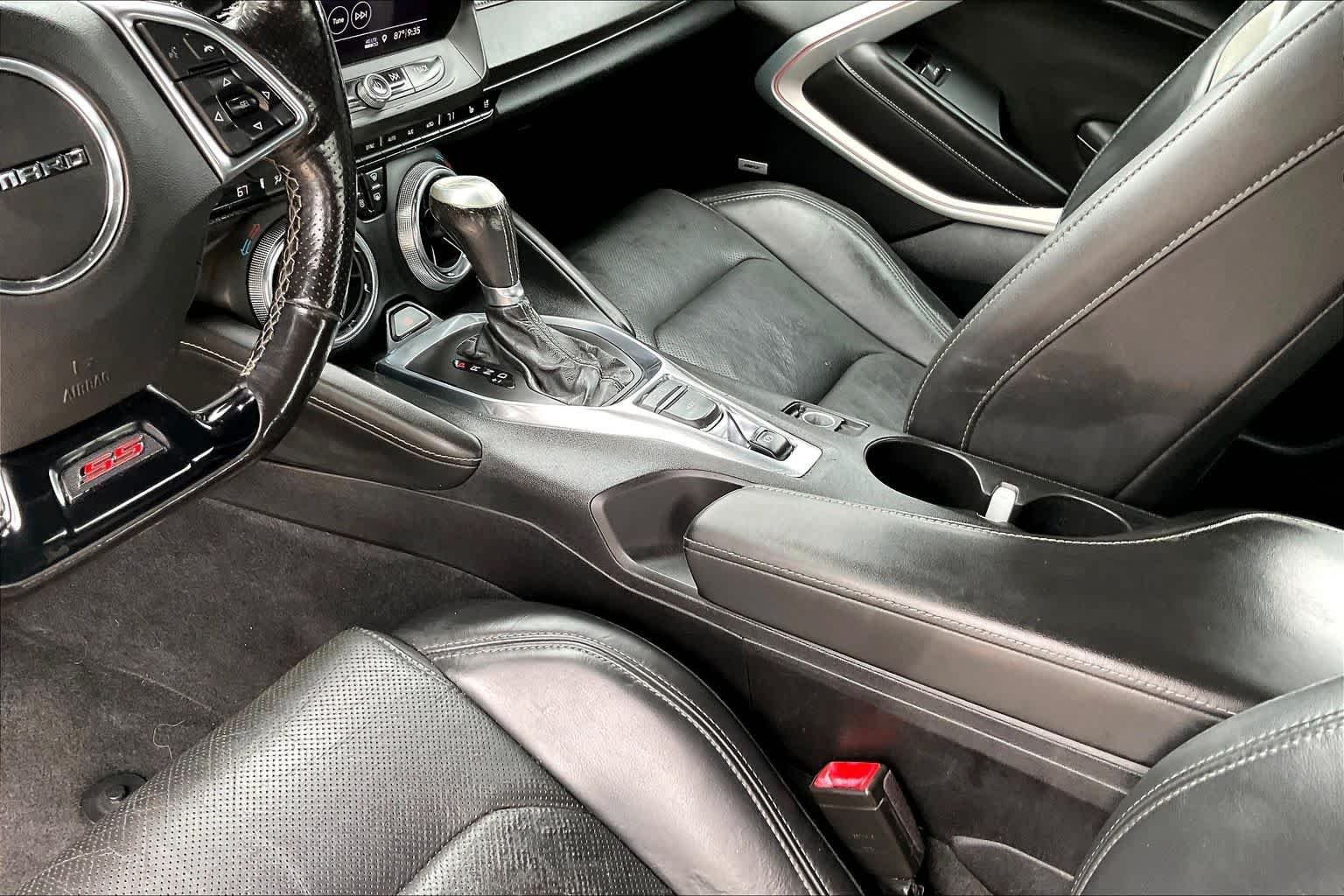 Used 2019 Summit White Chevrolet 2SS image 14
